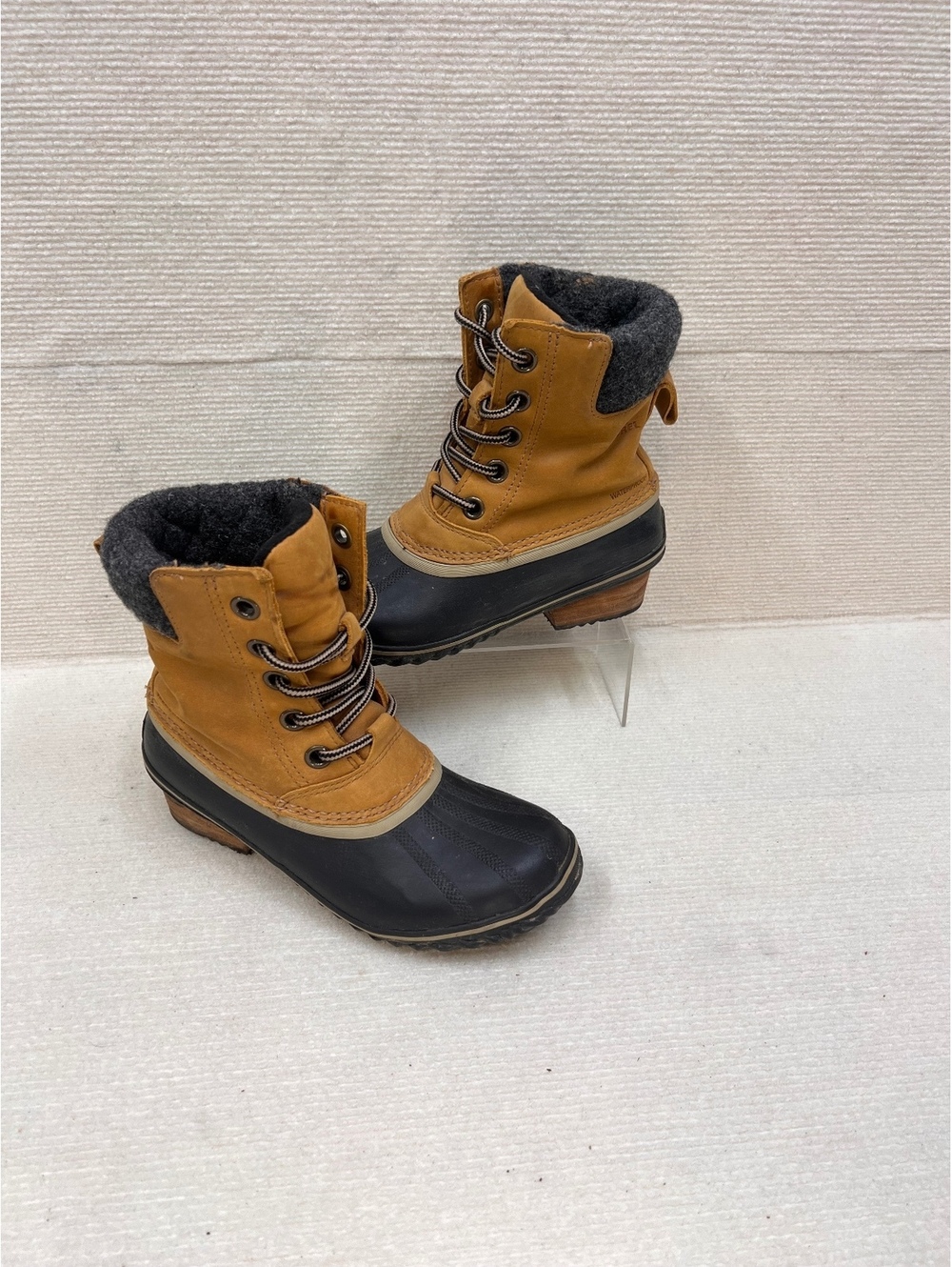 Sorel Slimpack II Lace Waterproof Winter Boots Women's 6.5